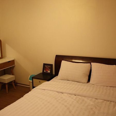 Moon Hostel Seoul Exteriör bild
