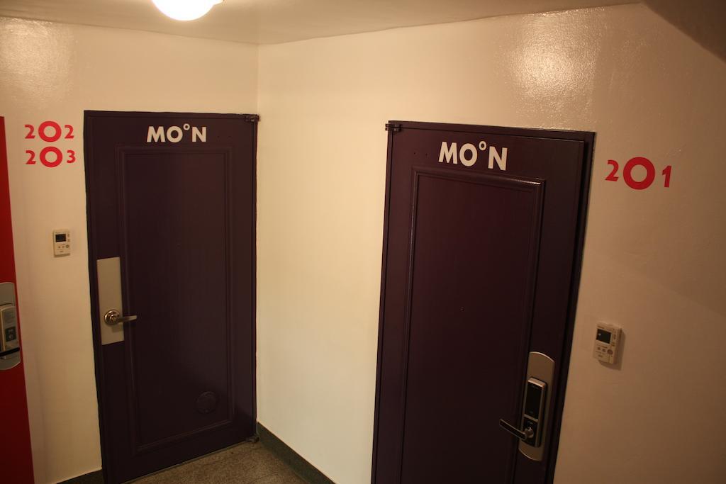 Moon Hostel Seoul Exteriör bild