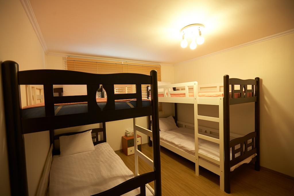 Moon Hostel Seoul Rum bild