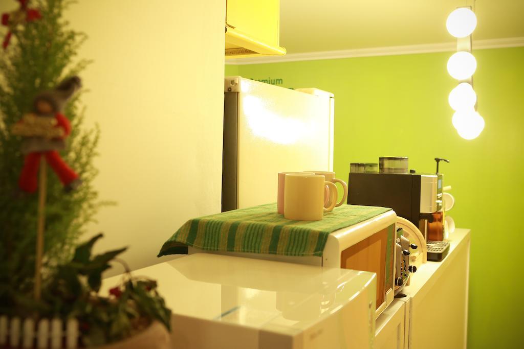 Moon Hostel Seoul Exteriör bild